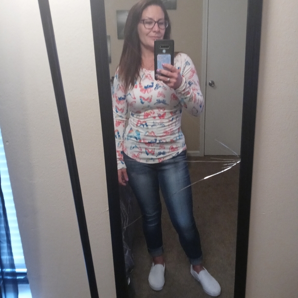 Meet your Posher, Randi - Picture 2 of 2